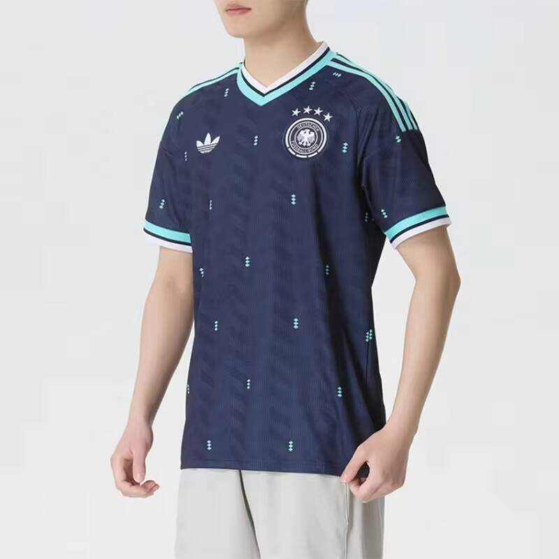 Heißes Adidas Clover Germany T – Crossfit Training Bewertung und Preis